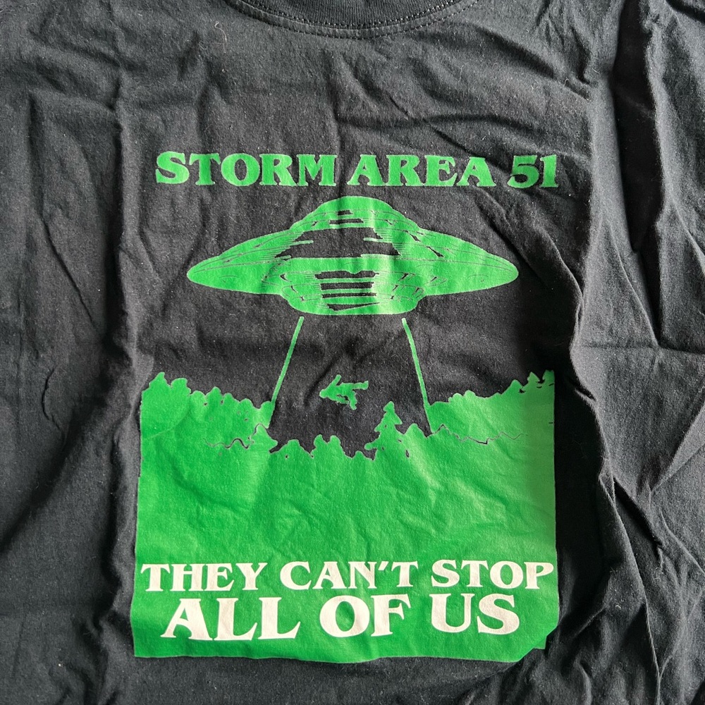 AREA 51 funny graphic tee!